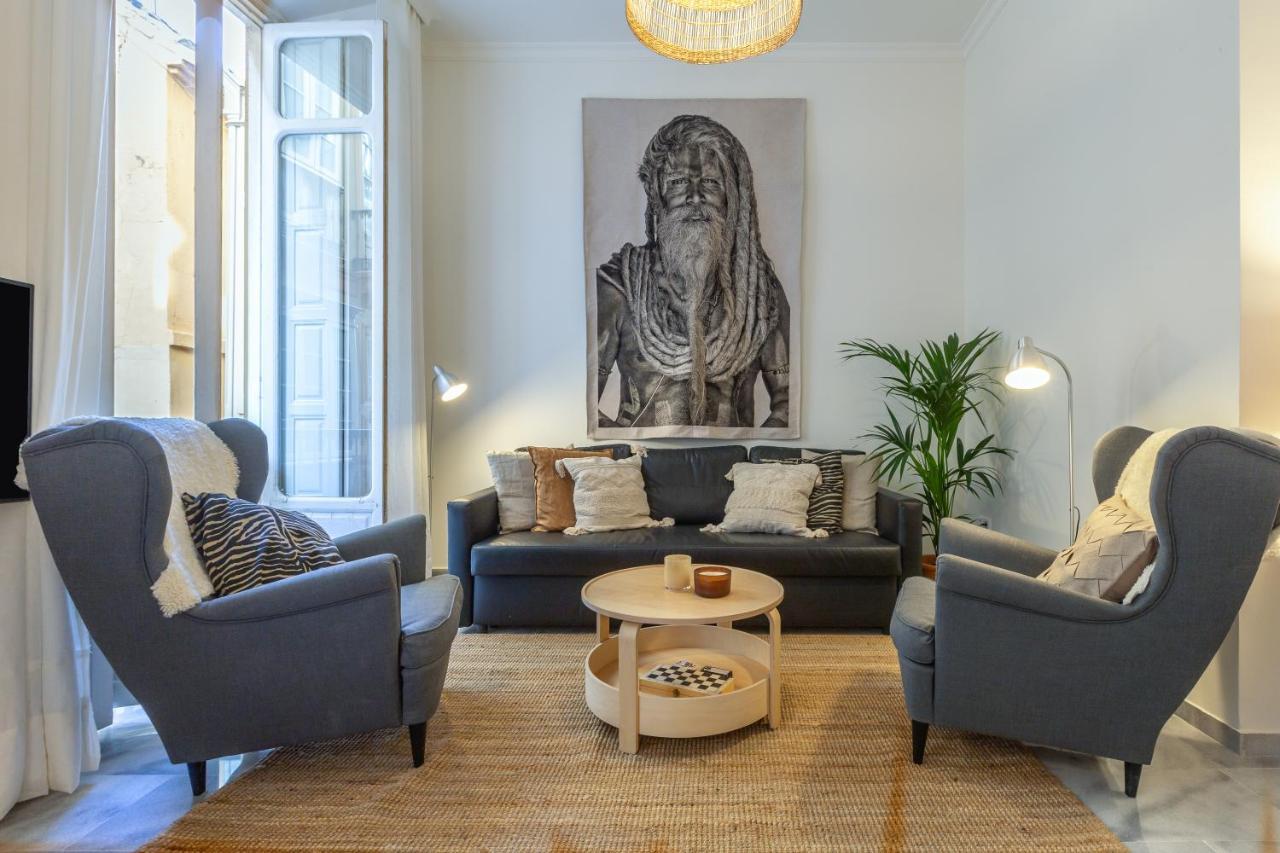Puerta De Larios: Central Three-Bedroom Apartment With Balconies And Patio Malaga Luaran gambar